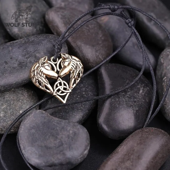Necklaces Wolf Love Necklace Wolf Lovers