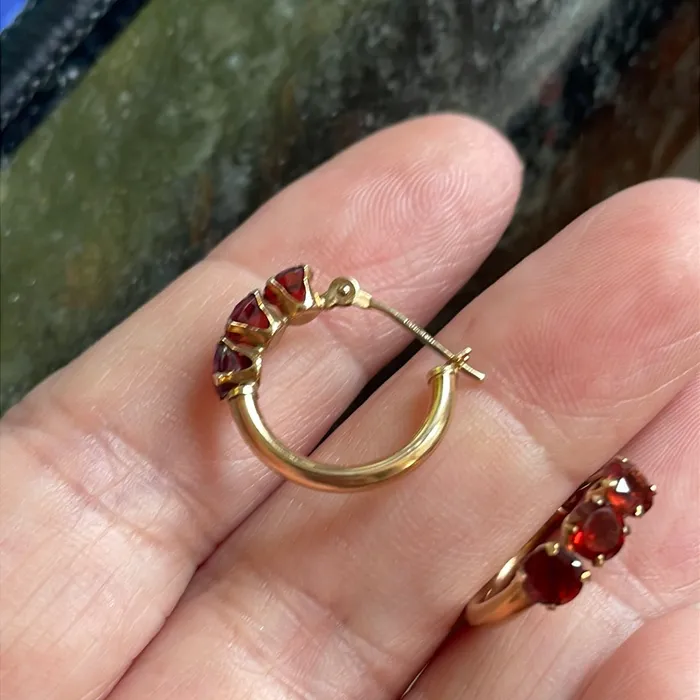 Garnet Hoop Earrings 10k Gold Vintage Love Vintage Paris Earrings