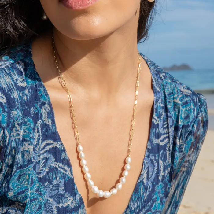 Ocean White Pearl Necklace misha hawaii Necklaces