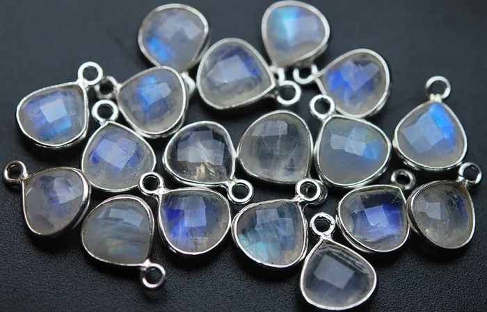 Beads Supplies USA Necklaces 925 Sterling Vermeil SilverRainbow Moonstone Faceted Heart Shape Pendant 12 Piece Of 15mm Approx