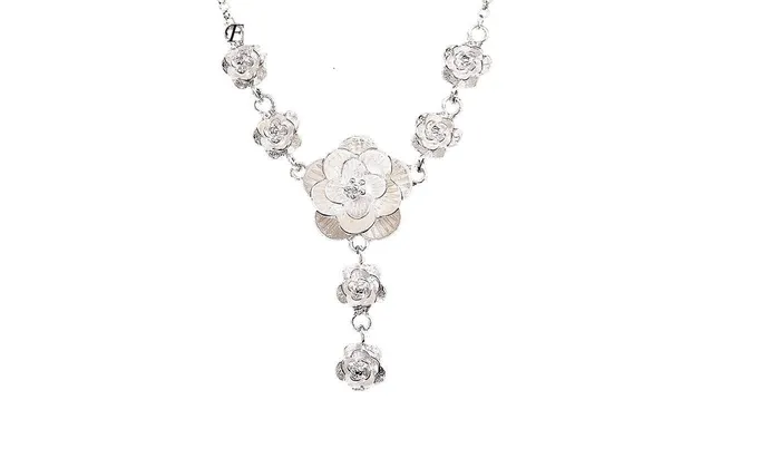 Necklaces sparklingselections Silver Flower Fashion Pendant Necklace