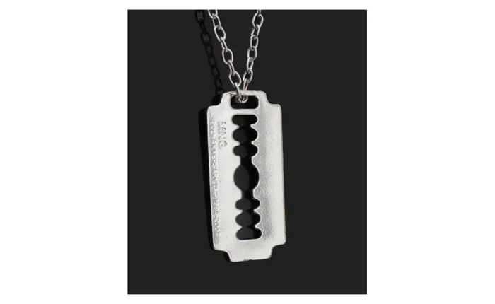 sparklingselections Necklaces Fashion Silver Plated Style Blade Pendant Short Necklace sparklingselections Necklaces Fashion Silver Plated Style Blade Pendant Short Necklace